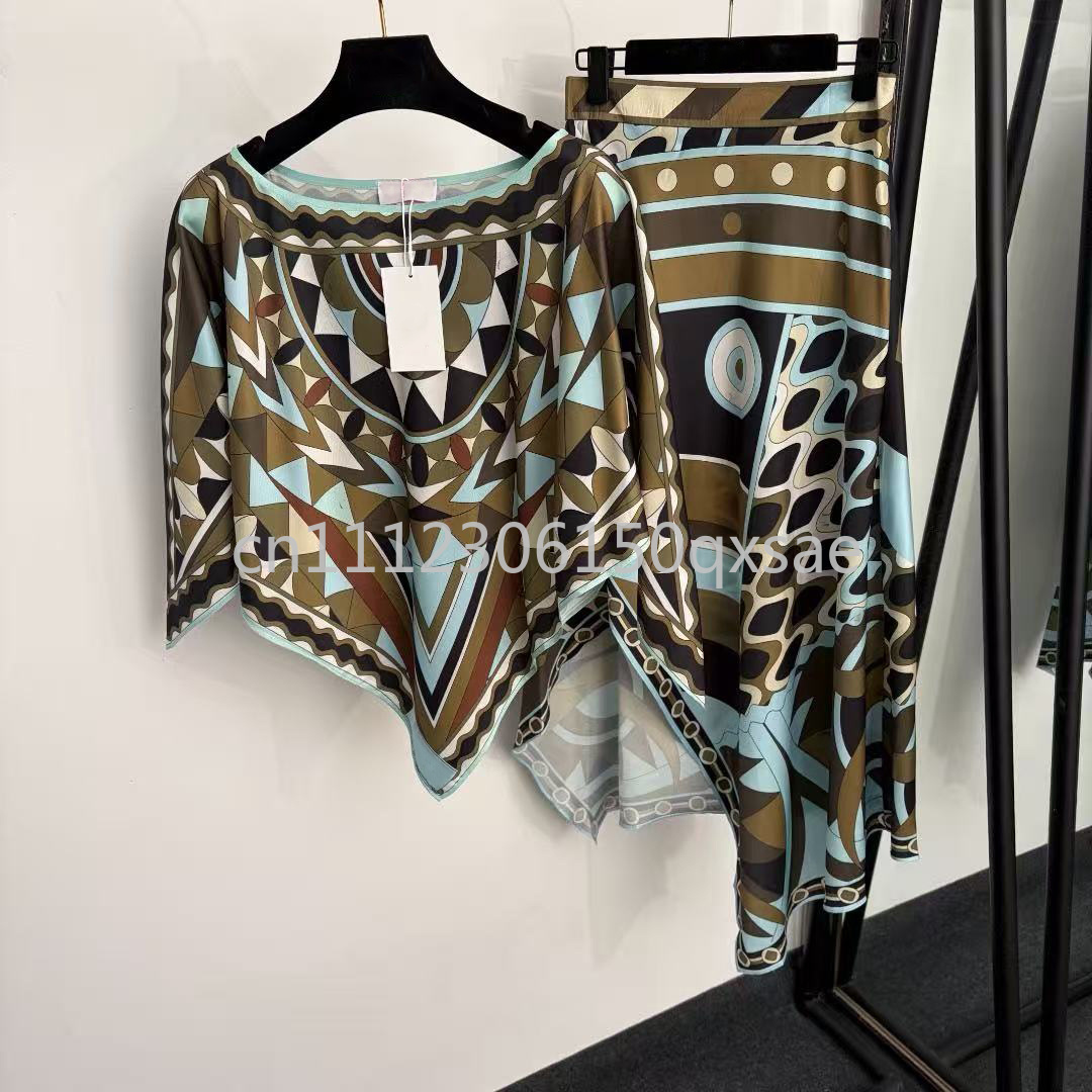 Streetwear Brand - Luxury Design Women's Black Cloak Dress