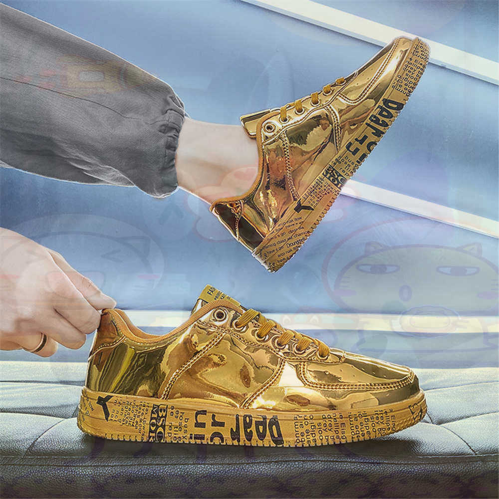 Round Foot Size 45 Sneakers Wh - Streetwear Brand Collection recension och pris